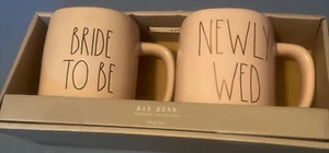 Rae Dunn Wedding Collection by Magenta BRIDE TO BE and NEWLY WED Becher Set NEU!! - Bild 1 von 7