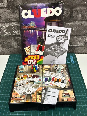 Cluedo Grab and Go Game - Travel Size Game Family Hasbro - 3-6 Players Complete - Image 1 of 4