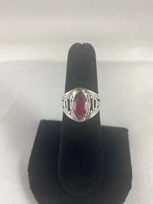 Кольцо из чистого серебра с натуральным рубином размер 6 - Изображение 1 из 4