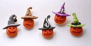 Jacks in the Hats / Pumpkin / Halloween Buttons / Dress It Up Jesse James Co. - Picture 1 of 2