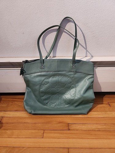 Coach F18336 Laura borsa tote in pelle verde come nuova camicia firma "C's" a cerchio