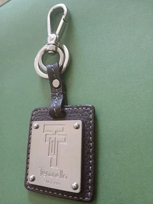 Tignanello Cartera Dije Cuero Guijarro Marrón Oscuro Metal Llavero Cromo  Foto 1 de 4