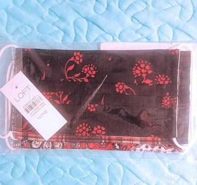 El paquete de mascarillas loft contiene 3 NUEVAS Foto 1 de 3