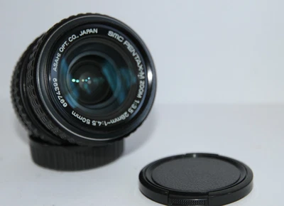 SMC Pentax M 28-50mm f/3.5-4.5  Wide Zoom Standard Lens  - Pentax K Mount. - Image 1 of 4