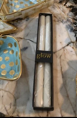 MacKenzie-Childs Brillante Red Velas de Cena Cónicas Estrás. Foto 1 de 4