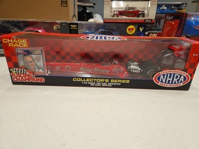 Racing Champions "King Kenny" 1:24 Dragster Diecast Réplica Chase The Race Foto 1 de 4