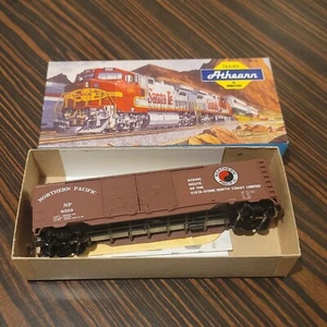 Athearn HO Scale 01312 Nothern Pacific 50' Double Door DD Box Car Assembled USA - Picture 1 of 3