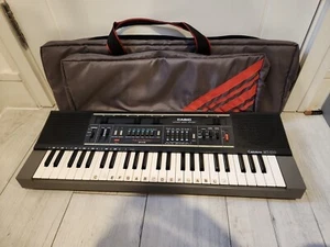 Teclado musical electrónico Casiotone MT-210 con estuche de transporte - Imagen 1 de 9