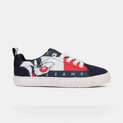NWT Tommy Hilfiger Space Jam: A New Legacy x Tommy Jeans Sylvester Size 13 - Image 1 of 4