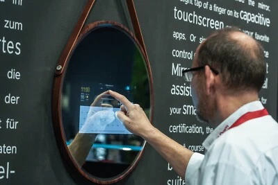 Smart-Spiegel Mia 50 13.3 Zoll TOUCHSCREN Smarthome Integration Wlan Bluetooth  - Bild 1 von 4