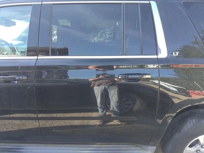 15 CHEVY/GMC SUBURBAN 1500 SERIES Rear Door Drivers Side Foto 1 de 4