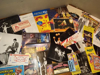 Circus Konvolut Zirkus Cirque Circo Fotos Flyer Handzettel Karten Ermässigungen - Bild 1 von 4
