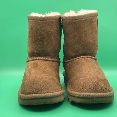 Botas UGG 1017703T Niños Clásicas II Cortas Gamuza Castaño Talla 7 Foto 1 de 4