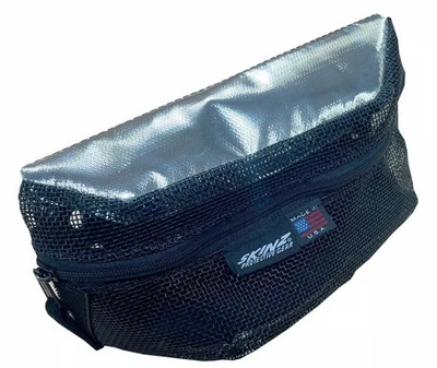 Skinz Protective Gear Axys Under Hood Goggle Bag Snowmobile GB800-BK 241-0816 - Image 1 of 4