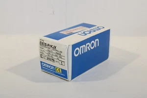 Omron E5CS-R1KJX Temperature controller NEW - Picture 1 of 3