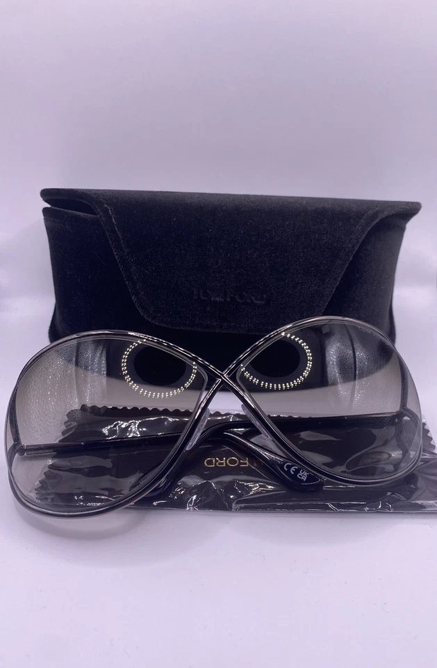 Tom Ford Astuccio 柔软 10 Donna 太阳镜女式未开封全新 — 第 1/2 张图片