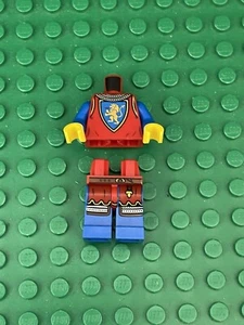 Lego Lion knights’ Castle mini figures torso with Silver Chain Mail Collar,legs - Picture 1 of 3