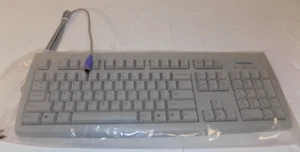 eMachine Desktop PS2 Wired Keyboard Model KB-2971 Beige - Picture 1 of 1