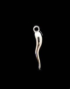 Pendentif Corne Abondance en metal argenté neuf K87B - Imagen 1 de 1
