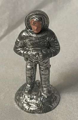 "De colección años 60/70 Wilton Cake Topper plástico astronauta plata 2"" de alto" Foto 1 de 4