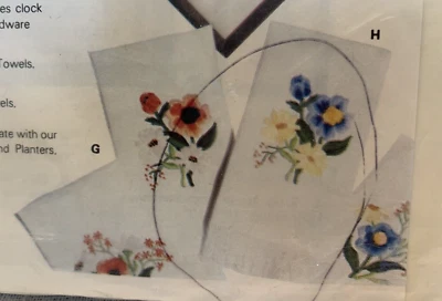 Vintage 1982 Artcraft Concepts Earthtones Fingertip Towels Crewel Kit NOS - Image 1 of 4