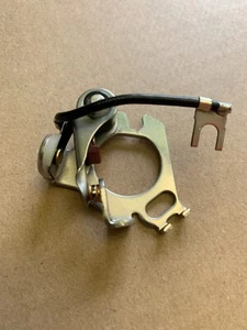 Distributor ignition points for International 284 / Satoh S650 S550 tractors - Picture 1 of 1