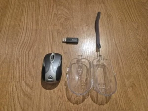 Microsoft Wireless Notebook Presenter Mouse 8000 - Picture 1 of 3