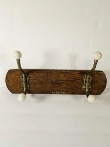 Hat & coat Rack W/dbl Brass & Porcelain Hooks Mounted On Brunsk Seating WKS Slat - Bild 1 von 12