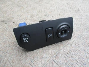 TOYOTA Crown 2005 DBA-GRS182 Door Mirror Switch [Used] [PA65252289] - Picture 1 of 2