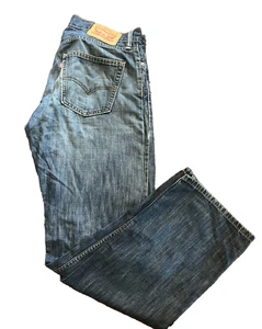 LEVIS' 514 Men's STRAIGHT LEG Lightweight Jeans Sz. 32 X 32 - Picture 1 of 9