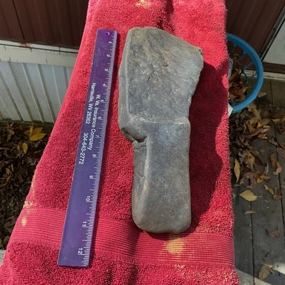 Antiguo martillo de piedra paleo auténtico — Club tribal / herramienta de boca Foto 1 de 4