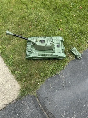 1960’s Remote Control Tank. - Image 1 of 4