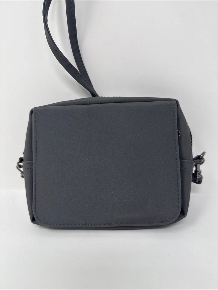 Bolso sin asas Mary Kay The Very Hip Duo bandolera de hombro maquillaje cosmético con espejo Foto 1 de 4