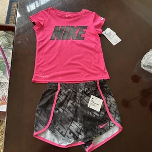 NIKE AUTHENTIC GIRLS ORIGINAL BRAND NEW 2Pc Tee & SHORTS SET Sz 6 NWT MSRP $40 - Picture 1 of 1