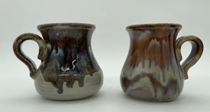 Vintage Steve Beacham Spring Street Keramik Eureka Springs Tassen SIGNIERT (2ERer-Set) - Bild 1 von 13