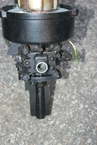 Motor POWERHEAD 3.5 HP Tohatsu 2 tiempos fueraborda con volante y estator - Imagen 1 de 6