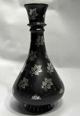 Jarrón de mesa antiguo indio Bidri Ware con incrustaciones de plata esterlina de bronce del siglo XIX Foto 1 de 4