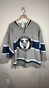 Fargo Force USHL Hockey Trikot 5th Anniv Erwachsene L grau blau 2008 bis 2013 selten - Bild 1 von 5