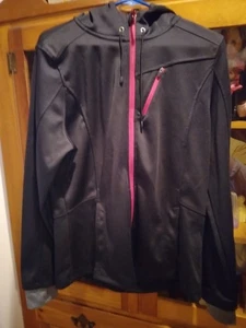 MONDETTA WOMEN'S JACKET X-LARGE, BLACK WITH PINK. - Picture 1 of 8