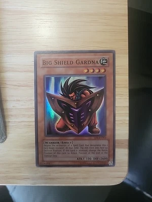 Yu-Gi-Oh Big Shield Gardna TP5-EN002 VLP/NM Super Rare - Image 1 of 4