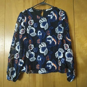 MINISTRY OF STYLE Women's Size 8 Long Sleeve Floral Crocket Long Sleeve Blouse - Picture 1 of 6