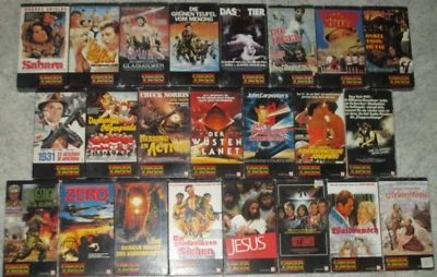 Entertainment Pappe  Video Sammlung - 23 x VHS/Komödie/Action/Krieg/Drama/SciFi - Bild 1 von 2
