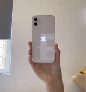 Apple iPhone 12 - 256GB - White (Unlocked) - Afbeelding 1 van 2