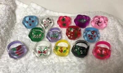 10 x Anillos de flores de resina plástica para niños pequeños Bolso de fiesta multicolor Foto 1 de 2