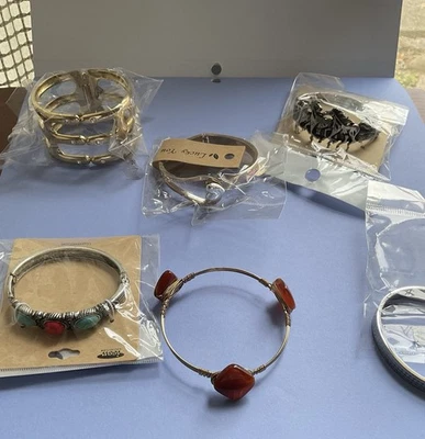 Lot 6 New Bracelets Gold & Silver Tone Makes Great Gifts For CHRISTMAS - Image 1 of 4