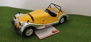 MORGAN PLUS 8 cabriolet jaune au 1/16 no 1/18 d TONKA POLISTIL voiture miniature - Imagen 1 de 9