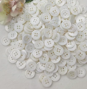 5 Knöpfe rund Perlmutt 12,5 mm Muscheln Kinderknöpfe Knopf Kinder Baby weiß neu - Bild 1 von 8