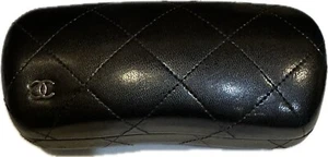 VTG CHANEL QUILTED LEATHER HARD CLAMSHELL SUNGLASSES CASE BLACK LOGO LENS CLOTH - Picture 1 of 11