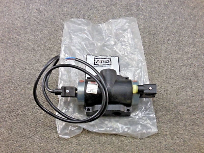 Electroválvula de control de aire ARO Fluid Power K214SD-120-A-G sin usar Foto 1 de 4