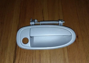 93-97 GS300 RIGHT PASSENGER FRONT DOOR OUTER EXTERIOR HANDLE OEM WHITE PEARL - Bild 1 von 2
